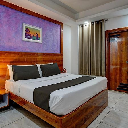 Hotel Hight Krone A Family Hotel Near Igi Airport Delhi Yeni Delhi Dış mekan fotoğraf