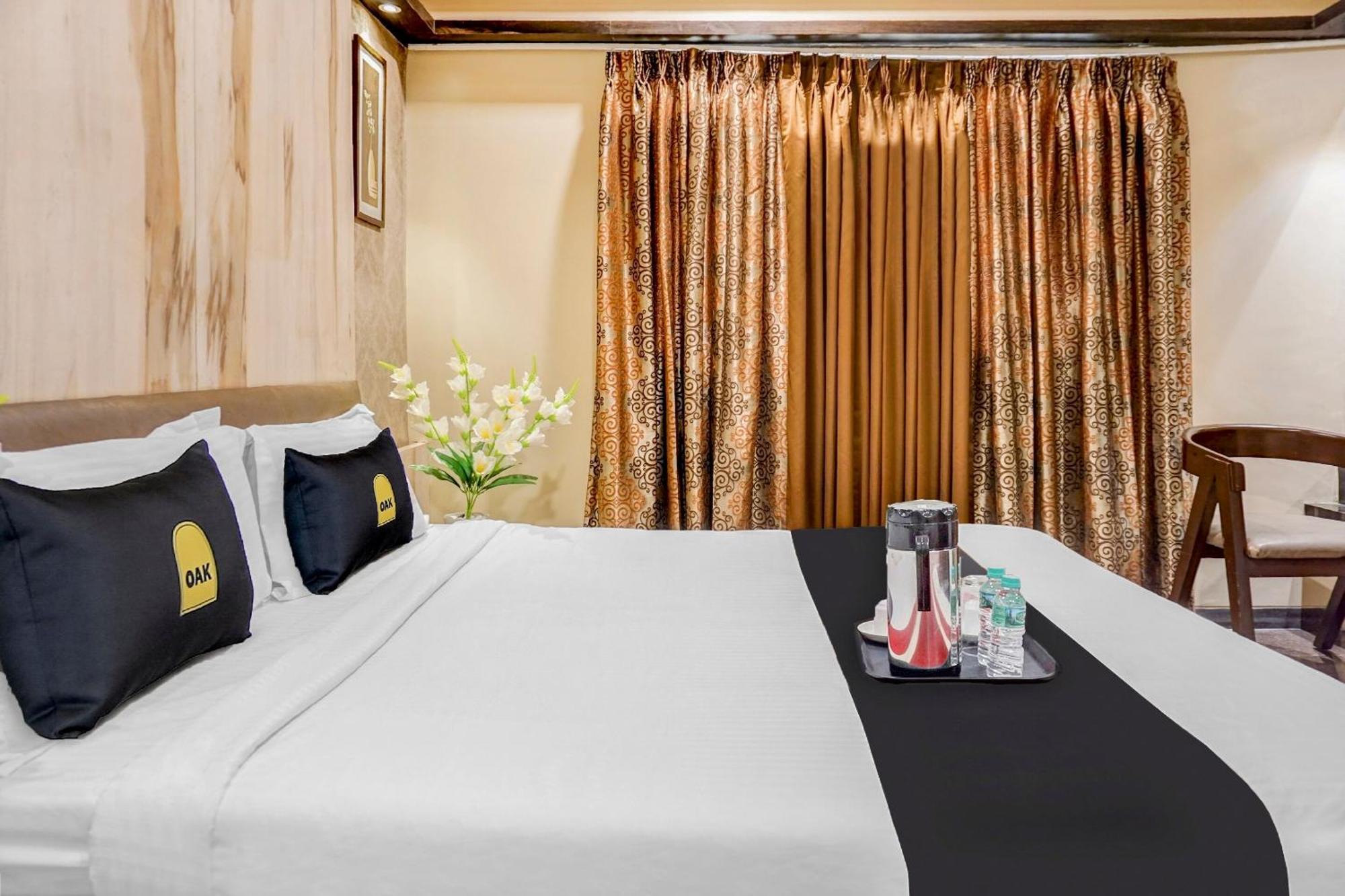 Hotel Hight Krone A Family Hotel Near Igi Airport Delhi Yeni Delhi Dış mekan fotoğraf